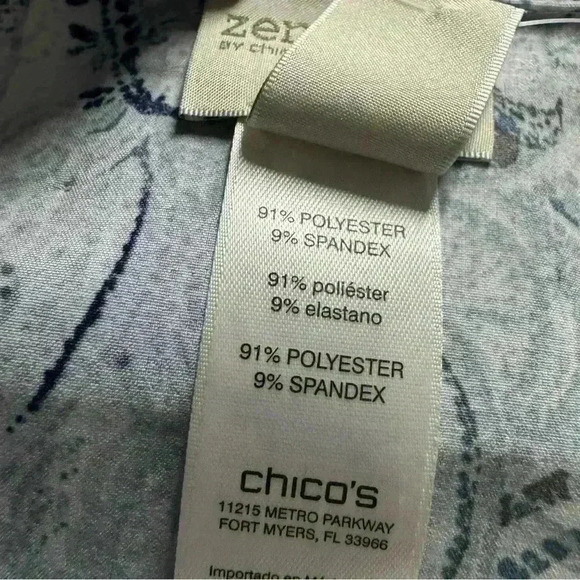 NWT Chicos Zenergy Women’s 3 US XL Neema Reversible Tonga Navy Printed Vest NEW - Picture 12 of 13